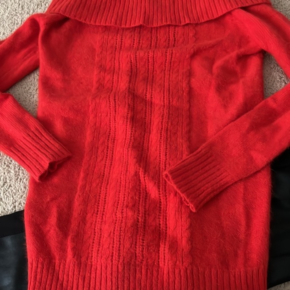 Moda Holiday Tunic Sweater - Picture 5 of 5